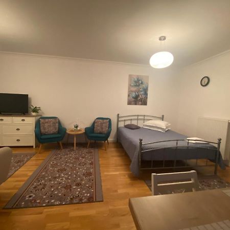 كلوج-نابوكا Lunafan Apartment المظهر الخارجي الصورة